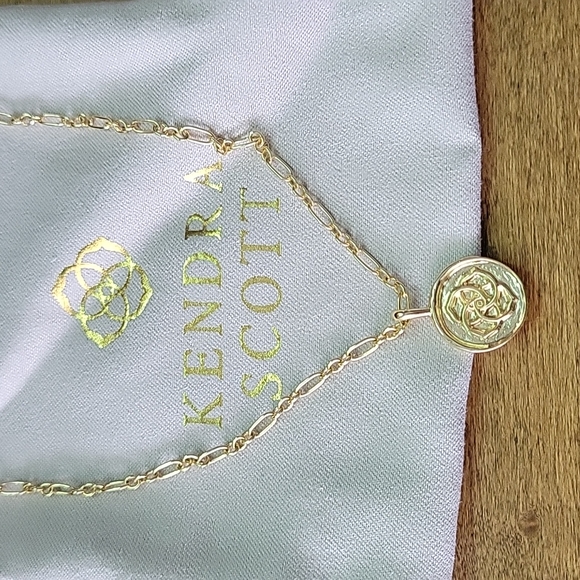 Kendra Scott Jewelry Kendra Scott Dira Coin Necklace Poshmark